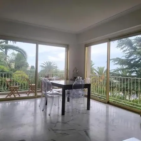 Apartment Free Parking! 3 Pieces Calme Proche Port & Centre Nizza